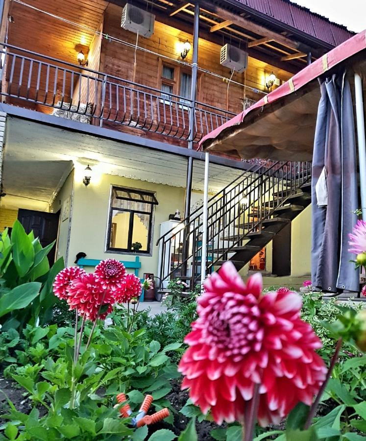 Эко-Отель Гагра Gagra Exteriör bild